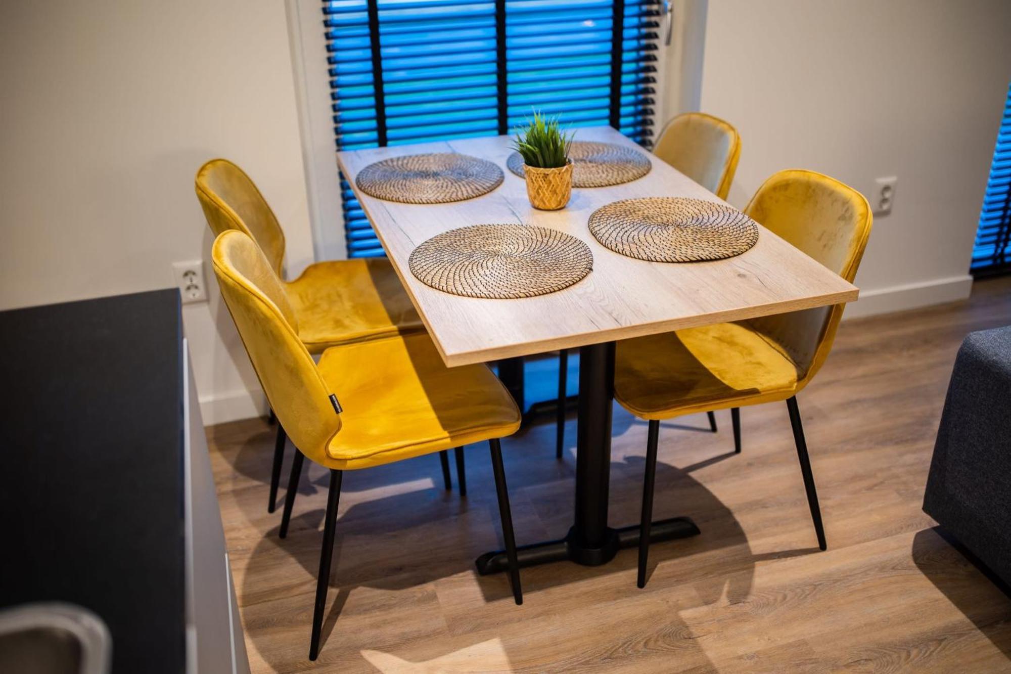 Friendly 50M2 One-Bedroom Apartment - We39A Tiel Εξωτερικό φωτογραφία